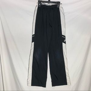 Boys Nike Sweatpants | Size Large